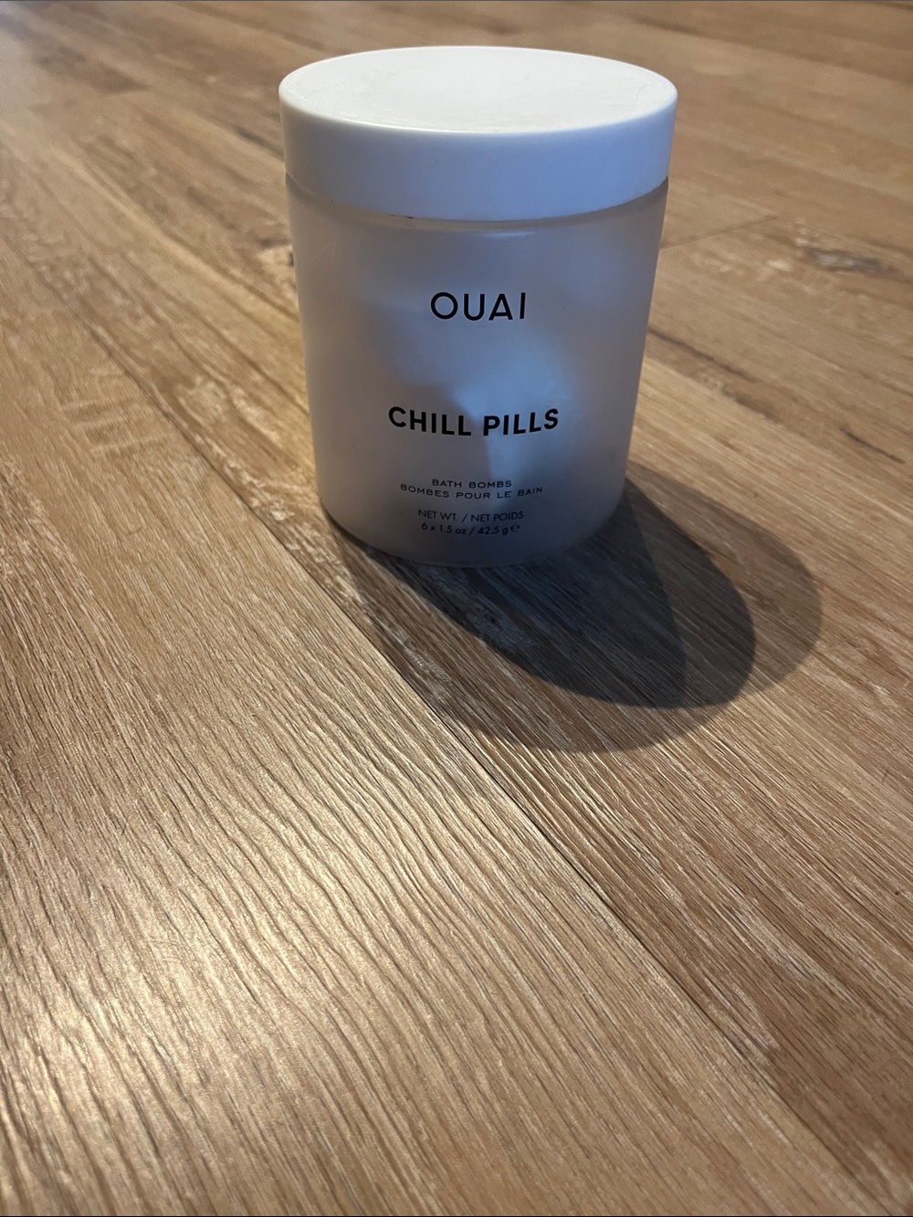 OUAI Chill Pills Bath Bombs - White Jar